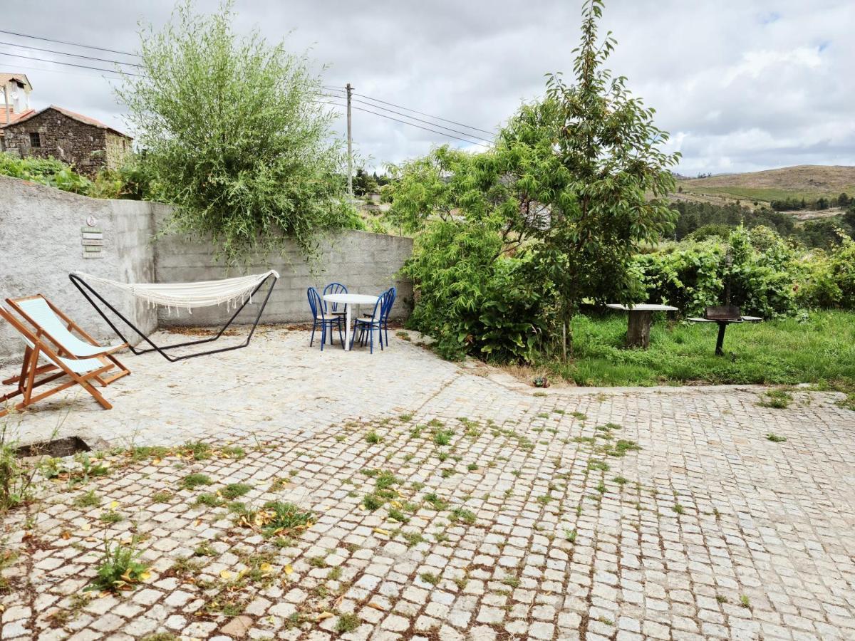 Casa Dos Pisoeiros Montemuro/Douro São Joaninho Exterior foto